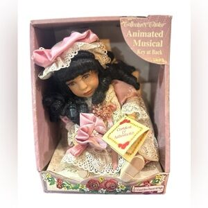 DanDee Collector’s Choice Animated Musical Porcelain Doll-please read details
